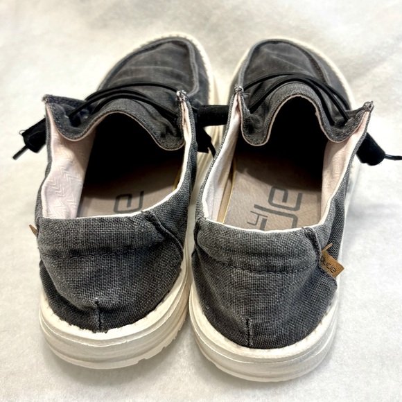 Hey Dude Wendy Chambray Off Black Size 8 EUC - Picture 6 of 11
